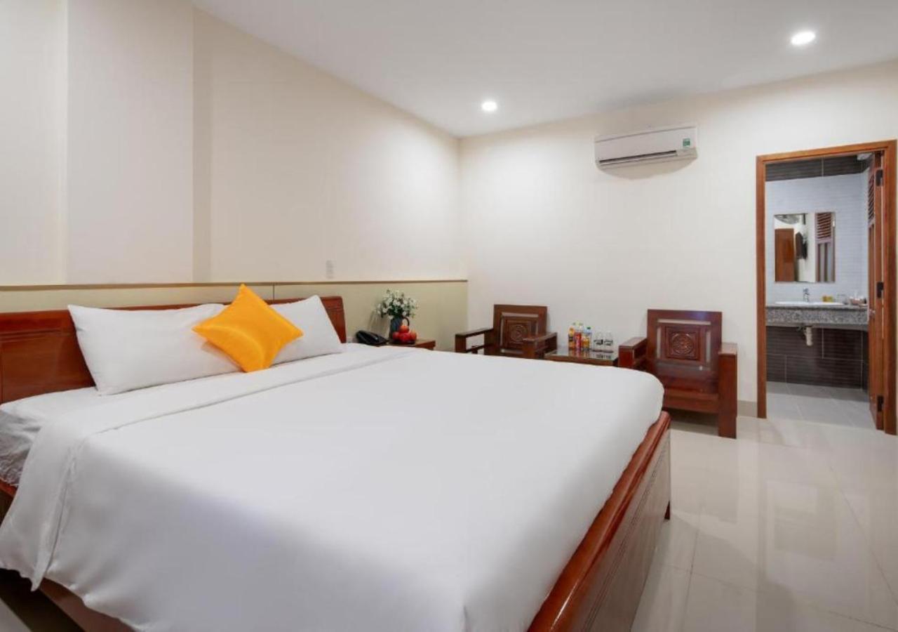 Lotus Rock 05 Hotel Da Nang Exterior foto